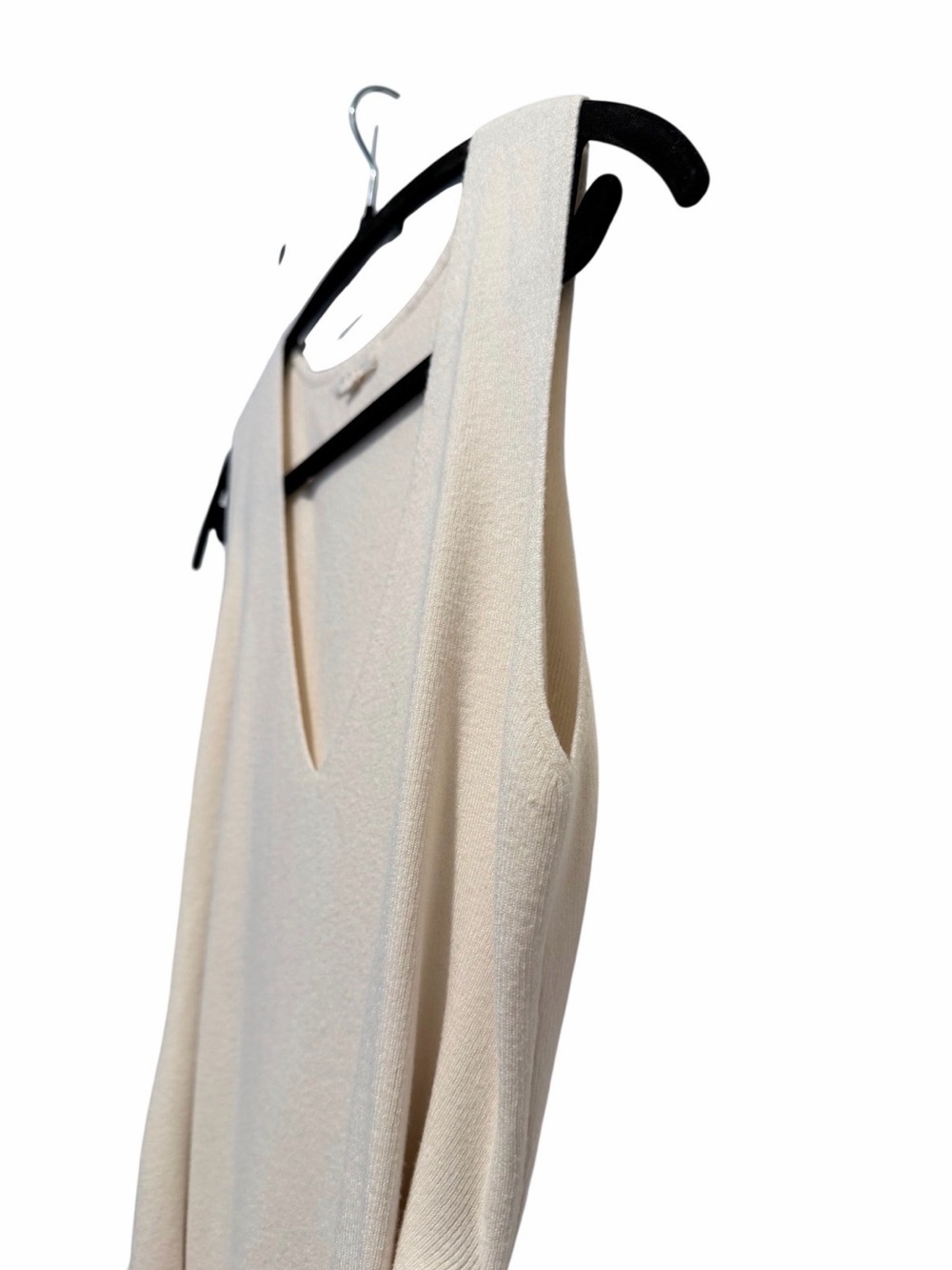 NWOT Sleeveless Cream V-Neck Tie-Waist Dress - Picture 3 of 8